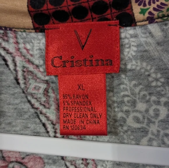 V Cristina Women's LS Embroidered Floral V Neck Top Black - Picture 7 of 8